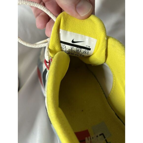 Nike Air Max 270 React Womens Size 7.5 Blue Athletic Shoes Sneakers‎ AT6174-002 - Picture 6 of 6